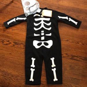 Pottery Barn kids Skeleton costume 2pcs